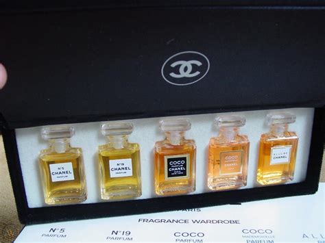 coco chanel mini perfume set|coco mademoiselle Chanel gift set.